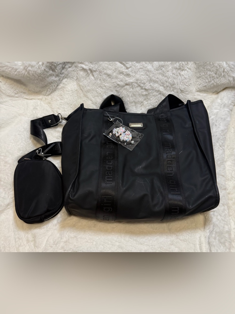NWT Madden Girl Black Logo Strap Jelly Tote with Charm Bracelet Kit